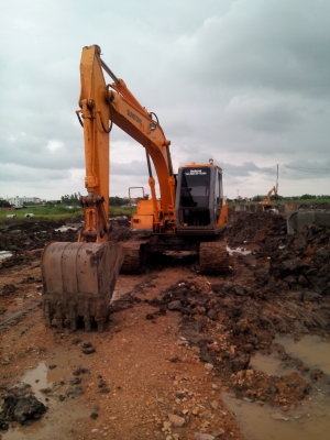 ขายรถแบคโฮ SUMITOMO SH 120-A1        รถพร้อมทำงาน 629,00