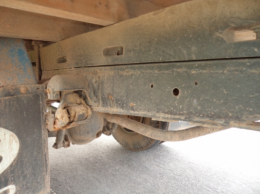 ขายรถ6ล้ออีซูซุTLเครื่อง100แรงรับส่งนักเรียน สภาพดีราคาถูกๆพร้อมใช้งานคับ