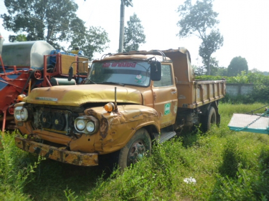 ขายรถหกล้อดั้ม