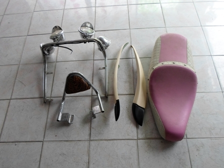 ของแต่ง FINO 20 กว่าฃิ้น ขายเหมาๆ ถูก ๆ ของแต่ง FINO 20 กว่าฃิ้น ขายเหมาๆ ถูก ๆ