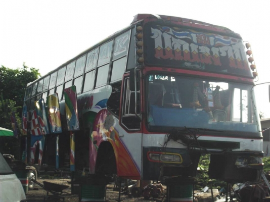 ขายตัวถังรถบัส(พัดลม)