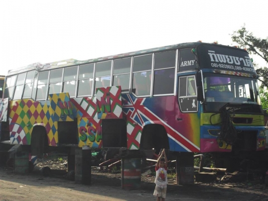 ขายตัวถังรถบัส(พัดลม)