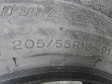 ยาง 205-55-16 สภาพดีปี 10 มี 2 เส้น ๆ ละ 300 บาท ยาง 205-55-16 สภาพดีปี 10 มี 2 เส้น ๆ ละ 300 บาท