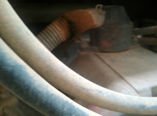 ขาย 10 ล้อดั๊ม ISUZU 210 เครื่อง P11 330 แรงม้า สนใจโทร0819701072