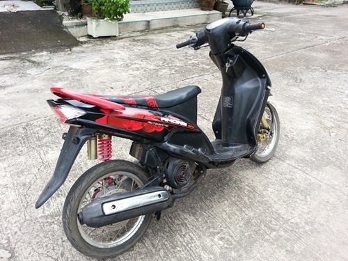 มีโอ ดำแดง 8500 คันนี้พร้อมขี่ เอกสารพร้อมโอน มีโอ ดำแดง 8500 คันนี้พร้อมขี่ เอกสารพร้อมโอน