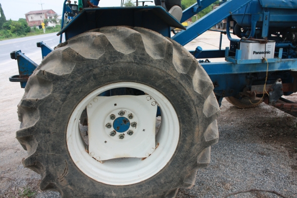 ขายรถคีบ FORD 6600 เทอร์โบ คานหลังสิบล้อเเหนบใหญ่ เพาเวอร์ ขายรถคีบ FORD 6600 เทอร์โบ คานหลังสิบล้อเเหนบใหญ่ เพาเวอร์