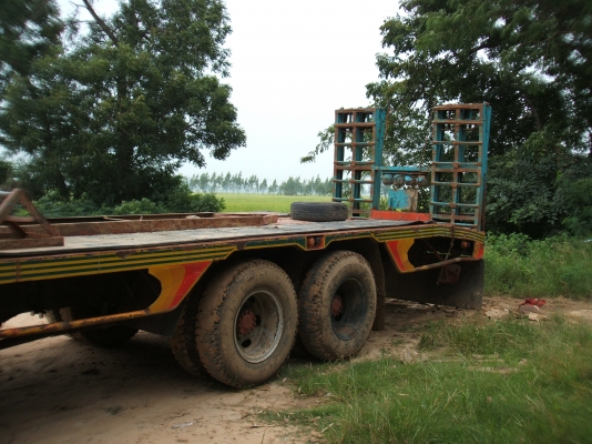 ขายด่วนรถบรรทุกสิบล้อ 2 เพลา ขายด่วนรถบรรทุกสิบล้อ 2 เพลา