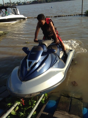 ขายด่วน !!! เจ็ตสกี SEA-DOO ของดี ราคาน่าพอใจ (พร้อมเทรลเลอร์)