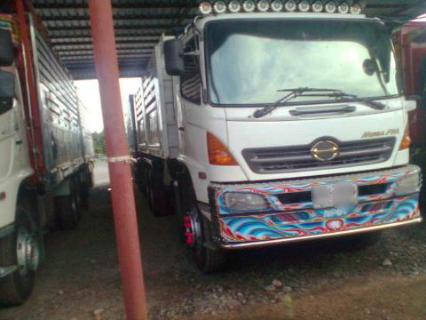 ขายรถบรรทุกสิบล้อดั๊มพ์ HINO mega 320 แรง ปี 52 ดั๊มพ์สามมิตร พร้อมระบบลากพ่วง ยางเรเดียล