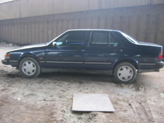 SAAB, 9000 CD ปี 95 วางเครื่องToyotaเกียร์ออโต้ ใช้LPG2นำมัน59000