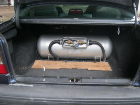 SAAB, 9000 CD ปี 95 วางเครื่องToyotaเกียร์ออโต้ ใช้LPG2นำมัน59000