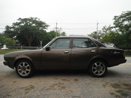 ขายรถบ้าน Mitsubishi Lancer ไฟนอน แฟนพันธุ์แท้ Retro car ไม่ควรพลาด