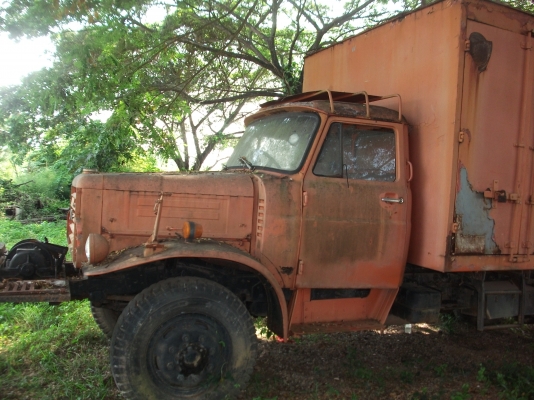 ขายรถ 6 ล้อโฟวิล 4x4 (รถสนาม)หายาก ขายรถ 6 ล้อโฟวิล 4x4 (รถสนาม)หายาก