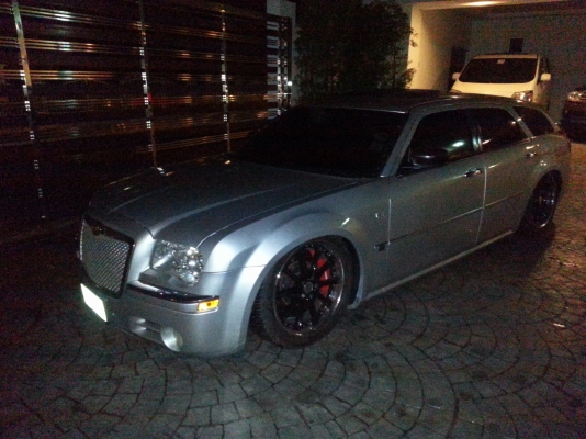 Chrysler 300c ออฟชั่นครบๆ