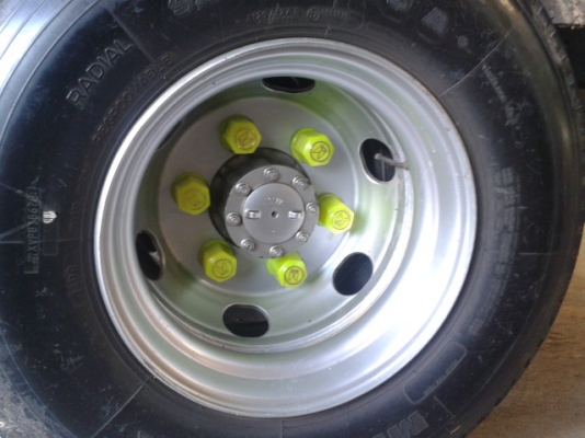 ขายหกล้อ NPR150ปี52สภาพสวยเดิมๆ(ซื้อไปไม่ต้อง"ซ้อม"เติมน้ำมันขับกลับบ้านได้เลยครับท่าน)