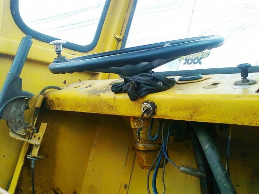 รถบด BOMAX  BW212 Pd แบบ 2 เพลา บดอัดได้แรง ทำงานไว เครื่องเพิ่งฟิตมาใหม่