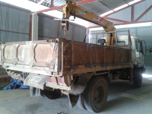 ขาย6ล้อดั้มติดเครน3ตัน