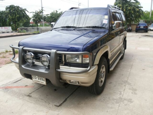ขาย Isuzu trooper 4 wd สุดคลาสสิค มือเดียวสวยเดิมมาก ใช้น้อย ( ผ่อนได้)