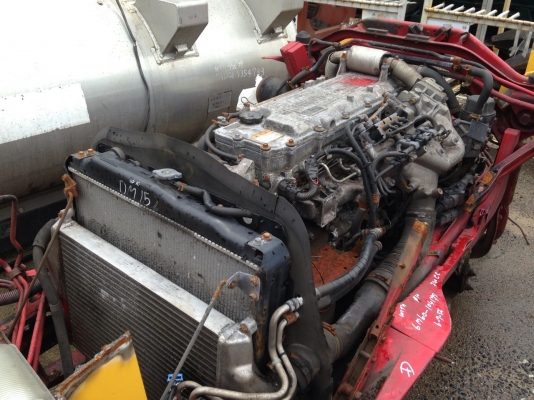 ขายเครื่่อง Fuso 6M60