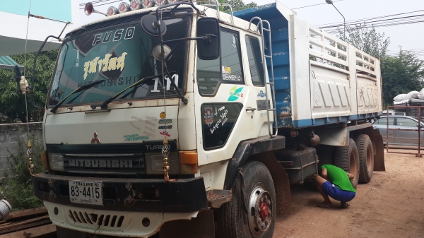 ขายด่วนไอ้หลงโบสองเพลาดั้มFN527MTD3800เจ้าของต้องการใช้เงินด่วนเลยโทร0801515451