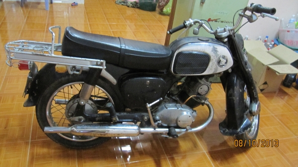 ขายๆๆ ชี92 ชีหมูจู๊ดๆๆสวยๆอะไหล่เดิมๆทั้งคันเครื่องทำมาใหม่แปลงcdi เรียบร้อยครับขี่ดีไม่มีสดุดเครื่องสตาร์ทีเดียวติดไม่ดังไม่หอนไม่เยิ้มมาลองขับดูก่อนได้ครับ....no-bookออกใบซื้อขายให้ครับ.....ขายที่37000บาทเรื่อยๆครับไม่รีบ....ขายได้ขายครับ สนใจติดต่อ080-