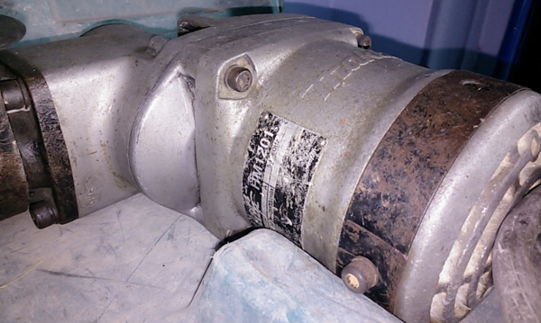 ขายสกัดไฟฟ้า MAKITA HM 1201 ขายสกัดไฟฟ้า MAKITA HM 1201