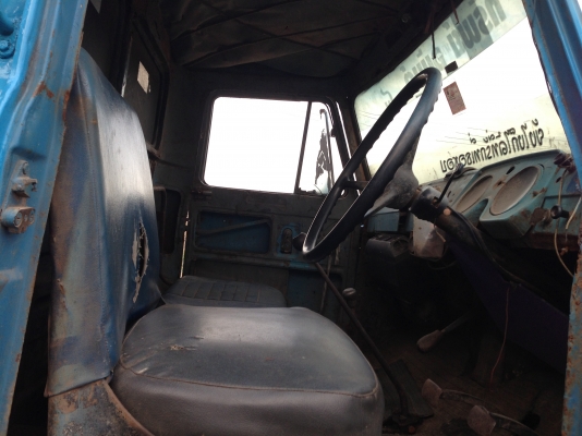 ขายรถ6ล้อดั้มหัวยาว สภาพพร้อมใช้งาน เครื่อง 6bb เฟืองถ้ายใหญ่ เล่มทะเบียนมี ภาษีไม่ขาด ราคาต่อรองได้ รถใช้งานอยู่