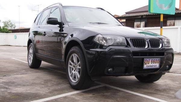 ต้องการขาย BMW X3 สภาพดีมาก ราคาถูกครับ ต้องการขาย BMW X3 สภาพดีมาก ราคาถูกครับ