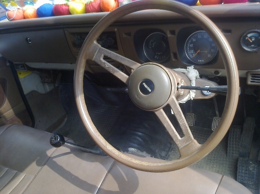 มาสด้า 1000 สีขาวตัวจริงสวยกว่ารูป