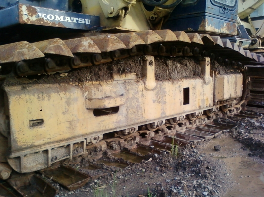 ขาย!!  KOMATSU 3คัน PC200-2 / PC200-3 / 20-HT. ( เก่านอก )