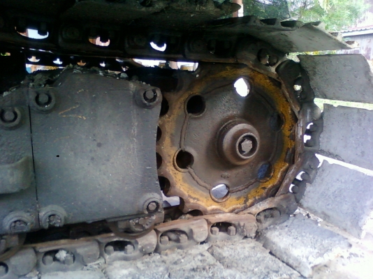 ขาย!!  KOMATSU 3คัน PC200-2 / PC200-3 / 20-HT. ( เก่านอก )
