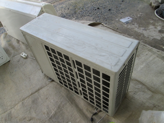 25000BTU แอร์ใช้ได้ถอดออกมากับมือ  ขายถูก6500บาท