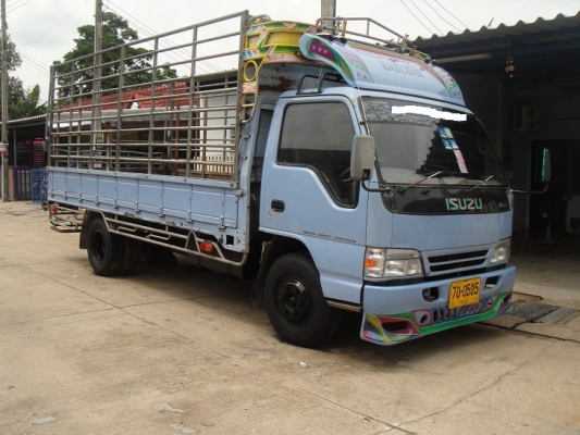 ขาย ISUZU NPR  120 แรง ยาว 5 เมตร  ห้างแท้ จดปี 40