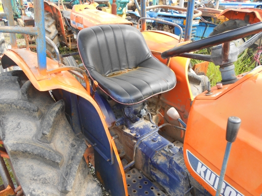 ขายรถไถเก่านอก KUBOTA L2601 ตามสภาพราคาโดนใจ