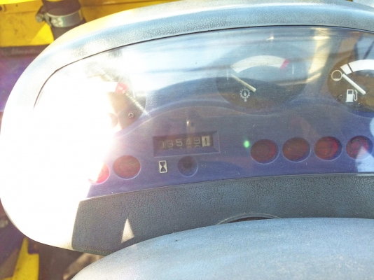 ขายKOMATSU SD25-5 เครื่องดีเกียร์ดี สนใจติดต่อ083-062-0223 ขายKOMATSU SD25-5 เครื่องดีเกียร์ดี สนใจติดต่อ083-062-0223