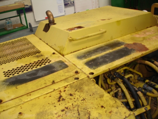 PC150NHD-5K นำเข้าจากยุโรป สภาพดีมาก ช่วงล่างเต็ม ไฟฟ้าเต็ม