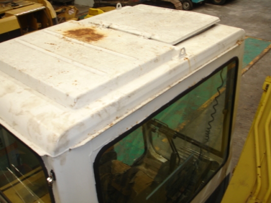 PC150NHD-5K นำเข้าจากยุโรป สภาพดีมาก ช่วงล่างเต็ม ไฟฟ้าเต็ม