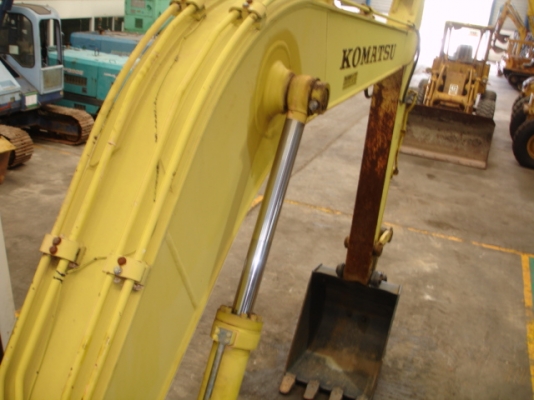 PC150NHD-5K นำเข้าจากยุโรป สภาพดีมาก ช่วงล่างเต็ม ไฟฟ้าเต็ม