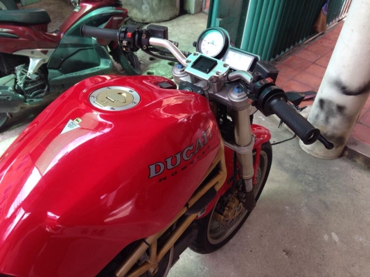 ขาย DUCATI M900 ราคาเท่า ตัว 400 !!!!!!!!