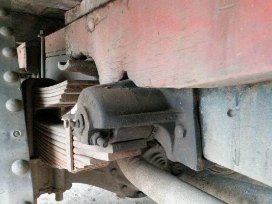 ***ขายแล้วครับขอบคุณ Truck2hand ขาย6ล้อสวยๆบิวด์มาใหม่ทั้งคัน เครื่องใหญ่จุใจ HINO KM วางเครื่องWO6E 160HP เครื่องฟิตไม่มีหลวมไม่มีเยิ้ม ช่วงล่างFหน้า-หลัง คัสซีสวยไม่ผุไม่ดาม กระบะเนียมคอกเกษตรสูงสภาพสวย หัวสวยบางภายในคอนโซลครบ แอร์ พ.พาวเวอร์ เกียร์ใหญ่