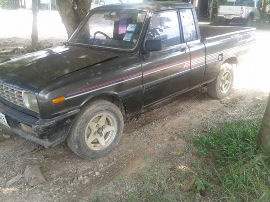 MAZDA 1300 แบบ 4เกียร์ รถปี 32 รถบ้าน ๆ