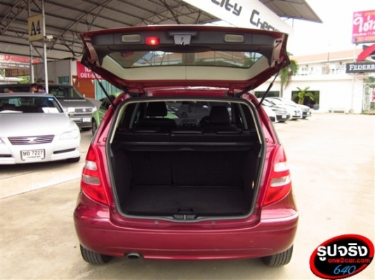 A200 BENZ ปี 05 สีแดง มือแรก ประกอบนอก A200 BENZ ปี 05 สีแดง มือแรก ประกอบนอก