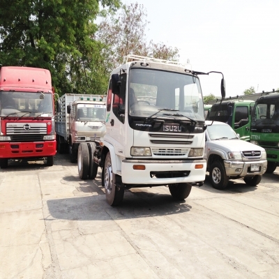 ขายรถ ISUZU Deca 6 ล้อลากคัทซี เครื่องยนต์ 200 แรงม้า