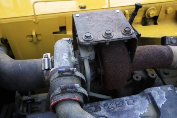 ขายรถแบคโฮ KOMATSU PC120-6 นำเข้าจากญี่ปุ่น สนใจติดต่อ 086-7757900