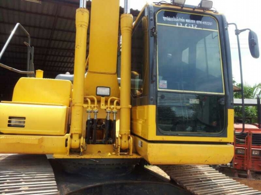 ขายด่วน!!!KOMATSU PC200-8 ไมล์ ชม.1x,xxx สภาพสวยพร้อมใช้งานค่ะ ขายด่วน!!!KOMATSU PC200-8 ไมล์ ชม.1x,xxx สภาพสวยพร้อมใช้งานค่ะ