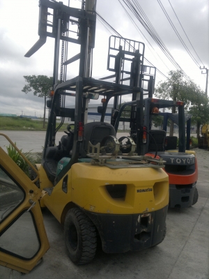 อยากขาย จะล้างสต็อก รถฟอร์คลีฟท์ KOMATSU FG30T-16 / 490 ชม. เสา3 เมตร 3.0ตันติดแก๊ส งาสไล้ด์ได้ ออโต้ ปี2007 รถนอกนำเข้า ติดต่อมานะ 085-9049669