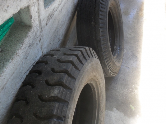 ยาง BRIDGESTONE 7.00-15 มี 1 คู่ ราคา 1350 บาท