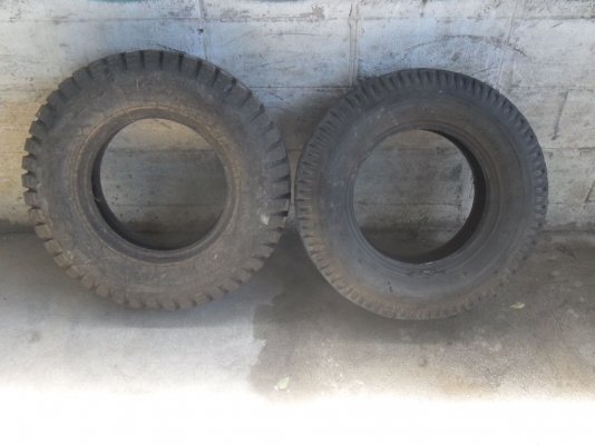 ยาง BRIDGESTONE 7.00-15 มี 1 คู่ ราคา 1350 บาท