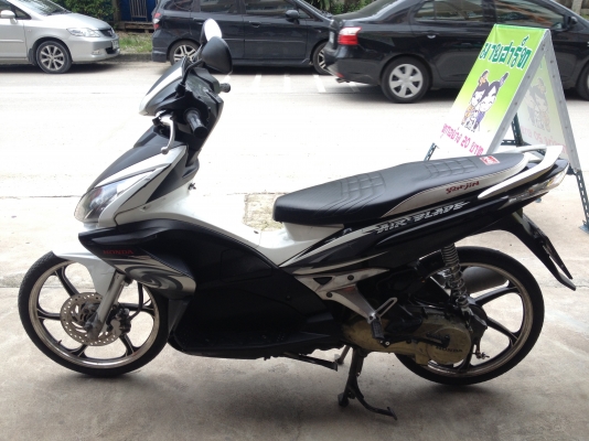 ขายฮอนด้าแอร์เบลด ปี49 ล้อแม็ก เครื่องเดิม สภาพพร้อมใช้งาน ภาษีไม่ขาด