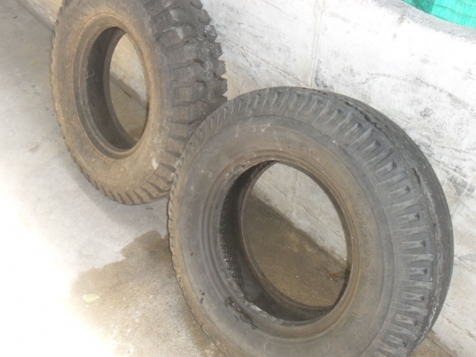 ยาง BRIDGESTONE 7.00-15 มี 1 คู่ ราคา 1350 บาท ยาง BRIDGESTONE 7.00-15 มี 1 คู่ ราคา 1350 บาท